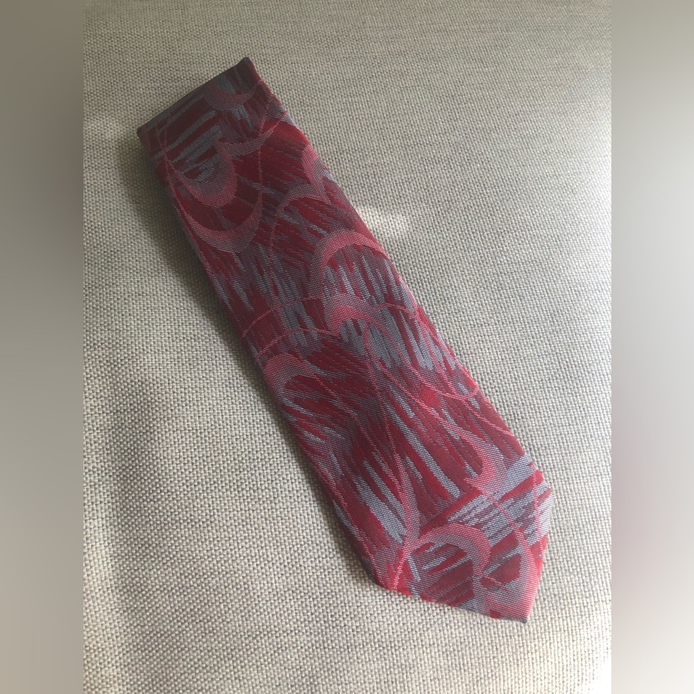 Yves Saint Laurent red and grey abstract tie